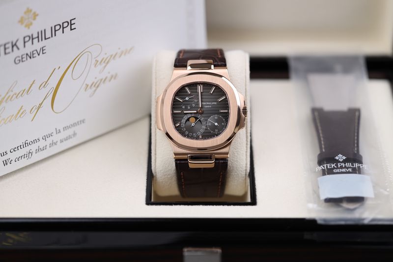 Patek Philippe Nautilus Roségold 5712R - 2010 Patek Philippe Nautilus Roségold 5712R - 2010