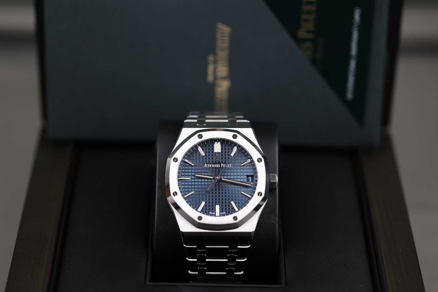 Audemars Piguet Royal Oak 15500 Blau - 2019