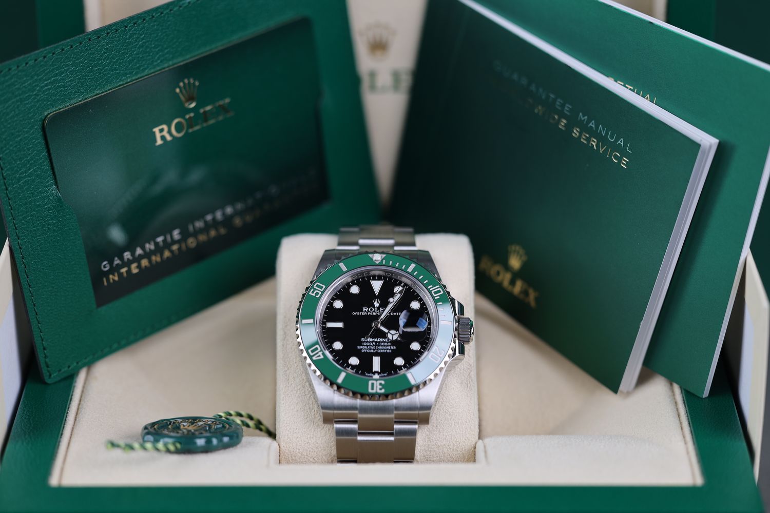 Rolex Submariner Date Starbucks - 2023