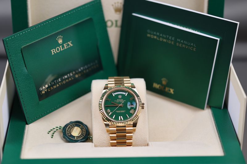 Rolex Day-Date 40 Gelbgold Grün - 2025 Rolex Day-Date 40 Gelbgold Grün - 2025