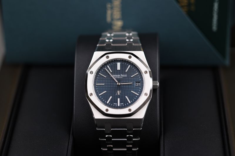Audemars Piguet Royal Oak Jumbo 'Extra Thin' - 2020