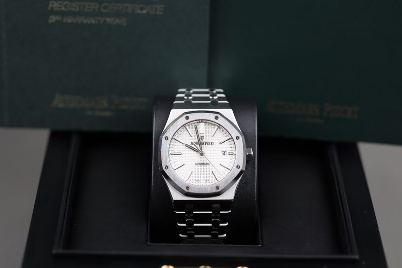 Audemars Piguet Royal Oak 15400 Weiß - 2015
