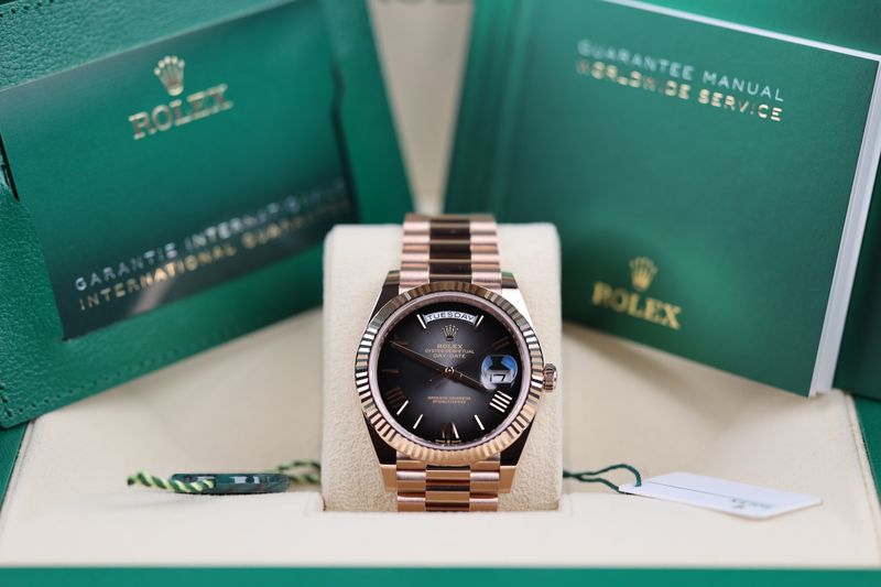 Rolex Day-Date 40 Roségold Slate Ombré - 2025