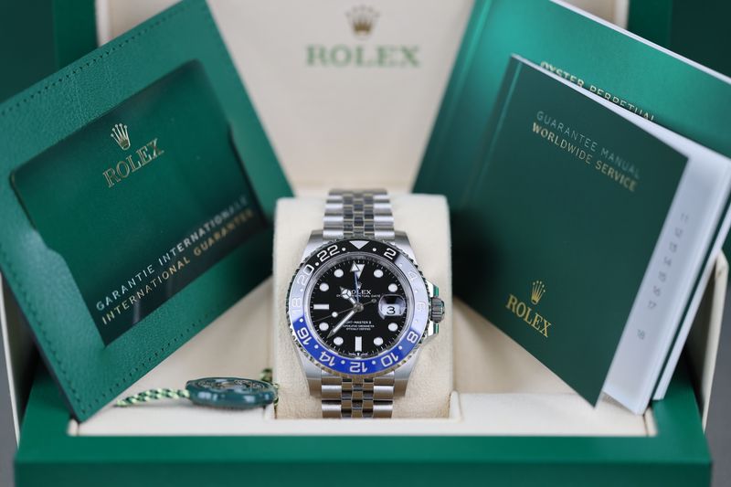 Rolex GMT-Master II Batgirl - 2024