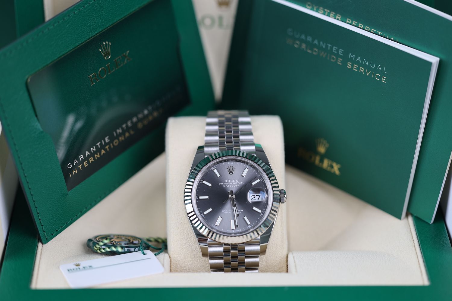 Rolex Datejust 41 Rhodium - 11/2025