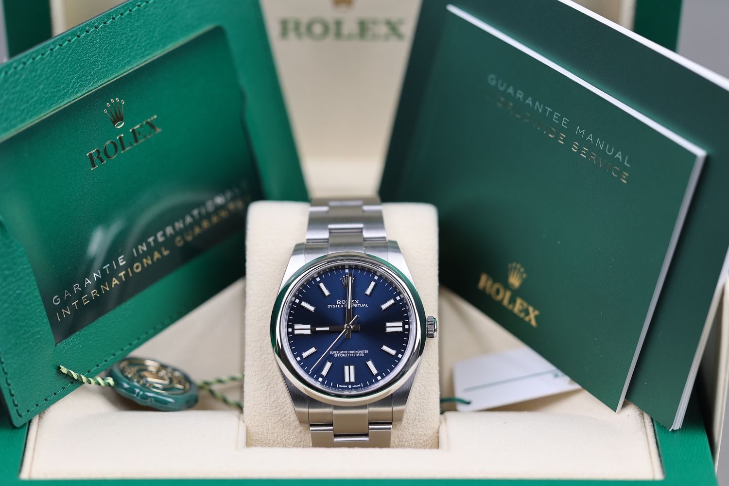 Rolex Oyster Perpetual Blau - 2024