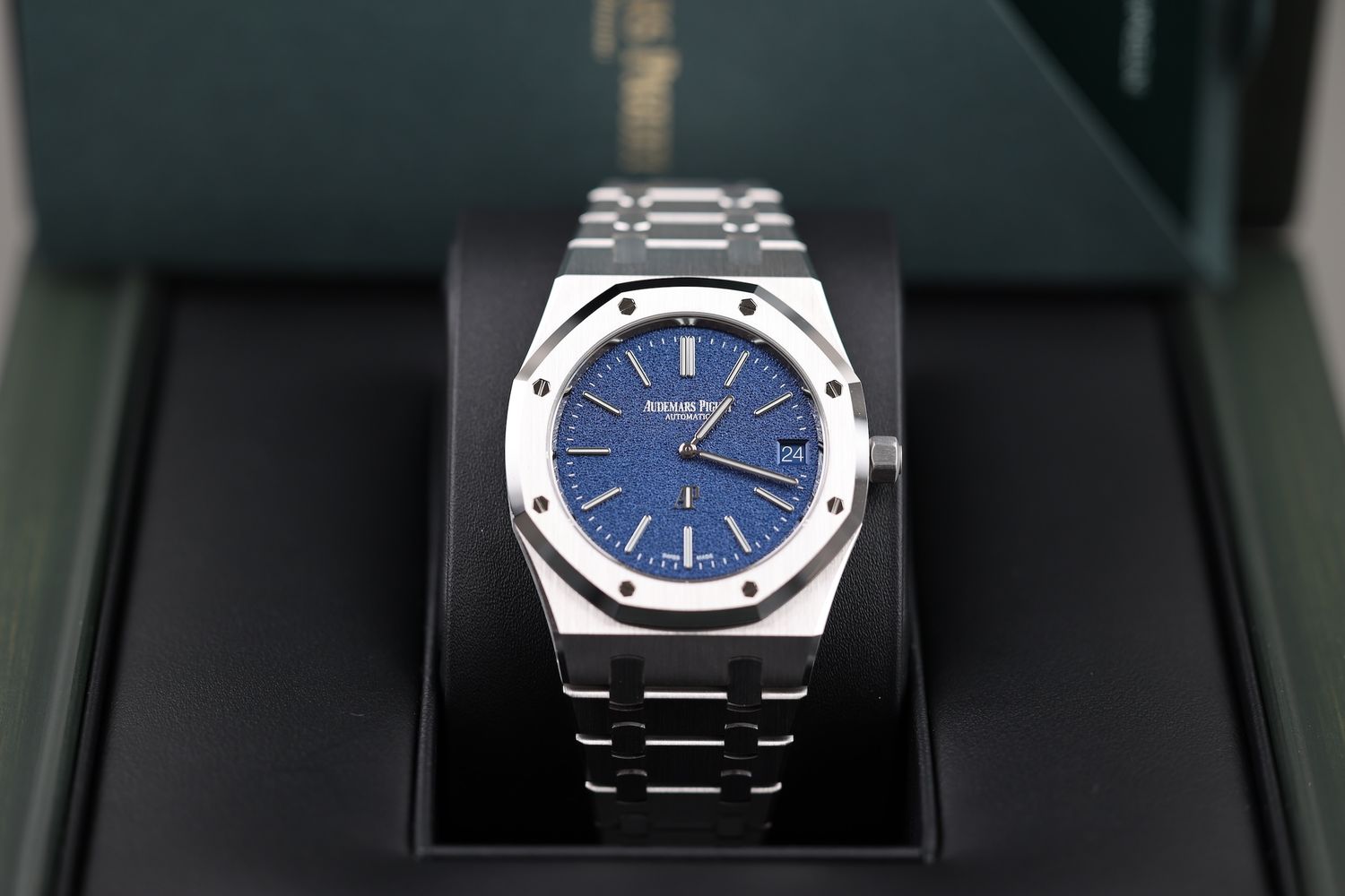 Audemars Piguet Royal Oak Jumbo Extra-Thin Tuscan Dial - 2025