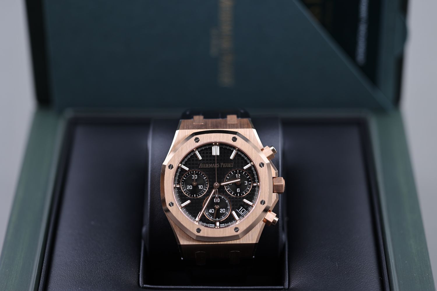 Audemars Piguet Royal Oak Chronograph Roségold Schwarz - 2024