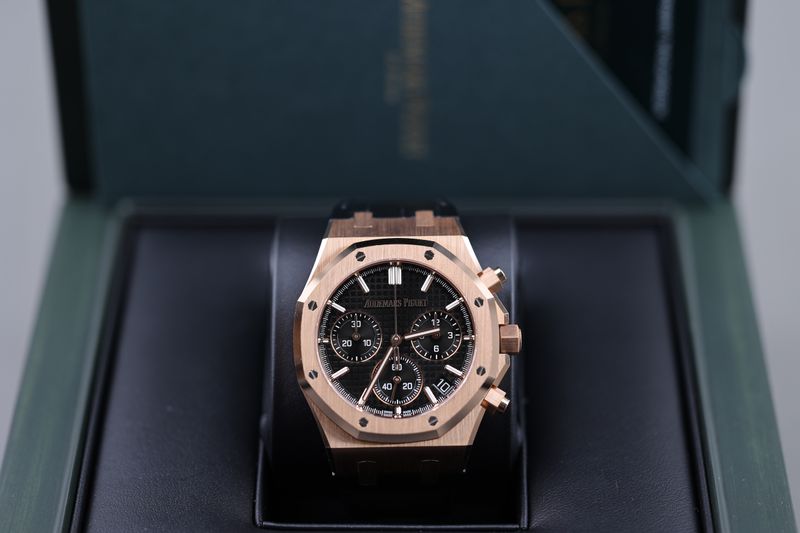 Audemars Piguet Royal Oak Chronograph Roségold Schwarz - 2024