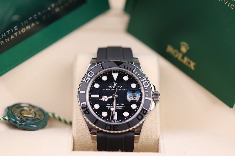 Rolex Yacht-Master 42 Weißgold Falcon Eye - 2022