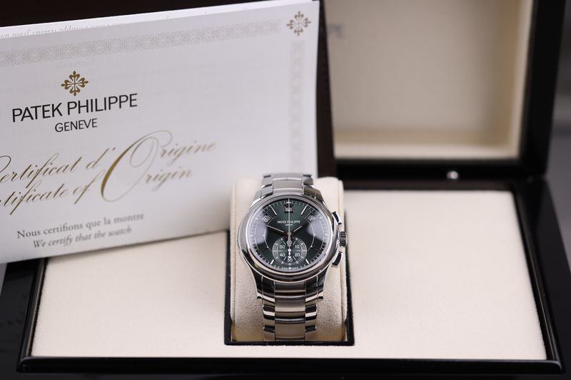 Patek Philippe Annual Calendar Complications Grün - 2021 Patek Philippe Annual Calendar Complications Grün - 2021