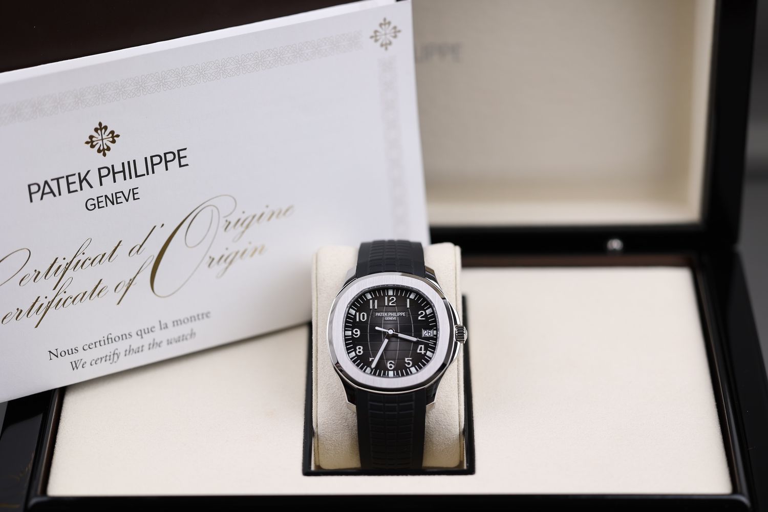 Patek Philippe Aquanaut Schwarz - 2016