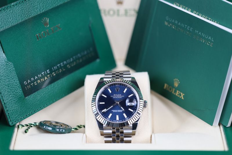 Rolex Datejust 41 Fluted Jubilee Blau - 04/2026