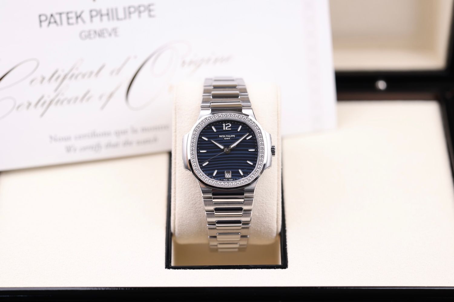 Patek Philippe Lady Nautilus stahl Diamant - 11/2021