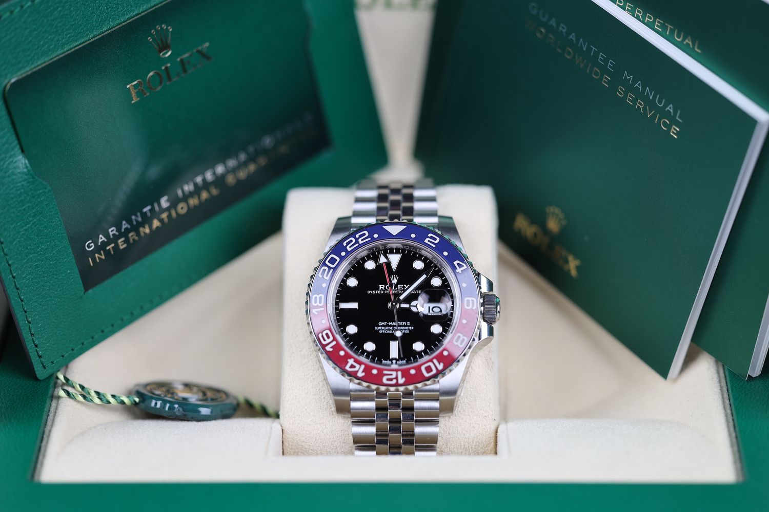 Rolex GMT-Master II Pepsi Jubilee - 03/2025