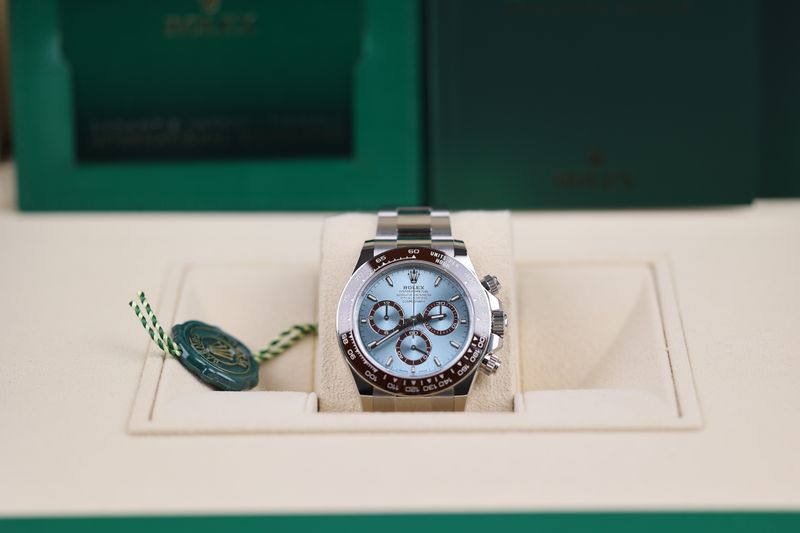 Rolex Platin Daytona - 04/2026