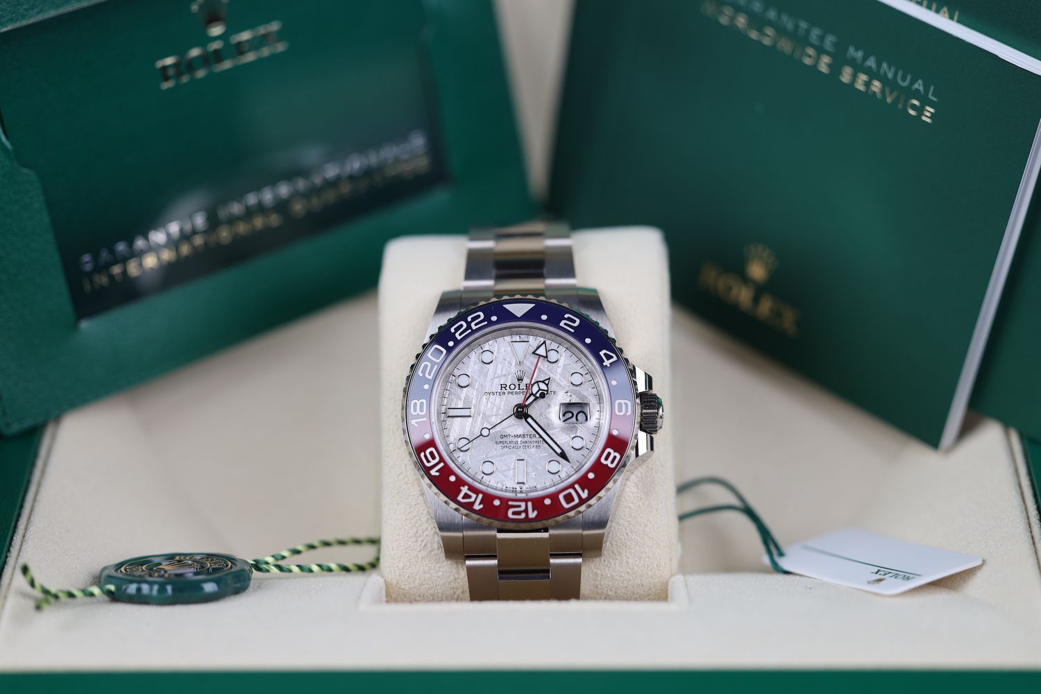 Rolex GMT-Master II Pepsi Meteorite - 2022