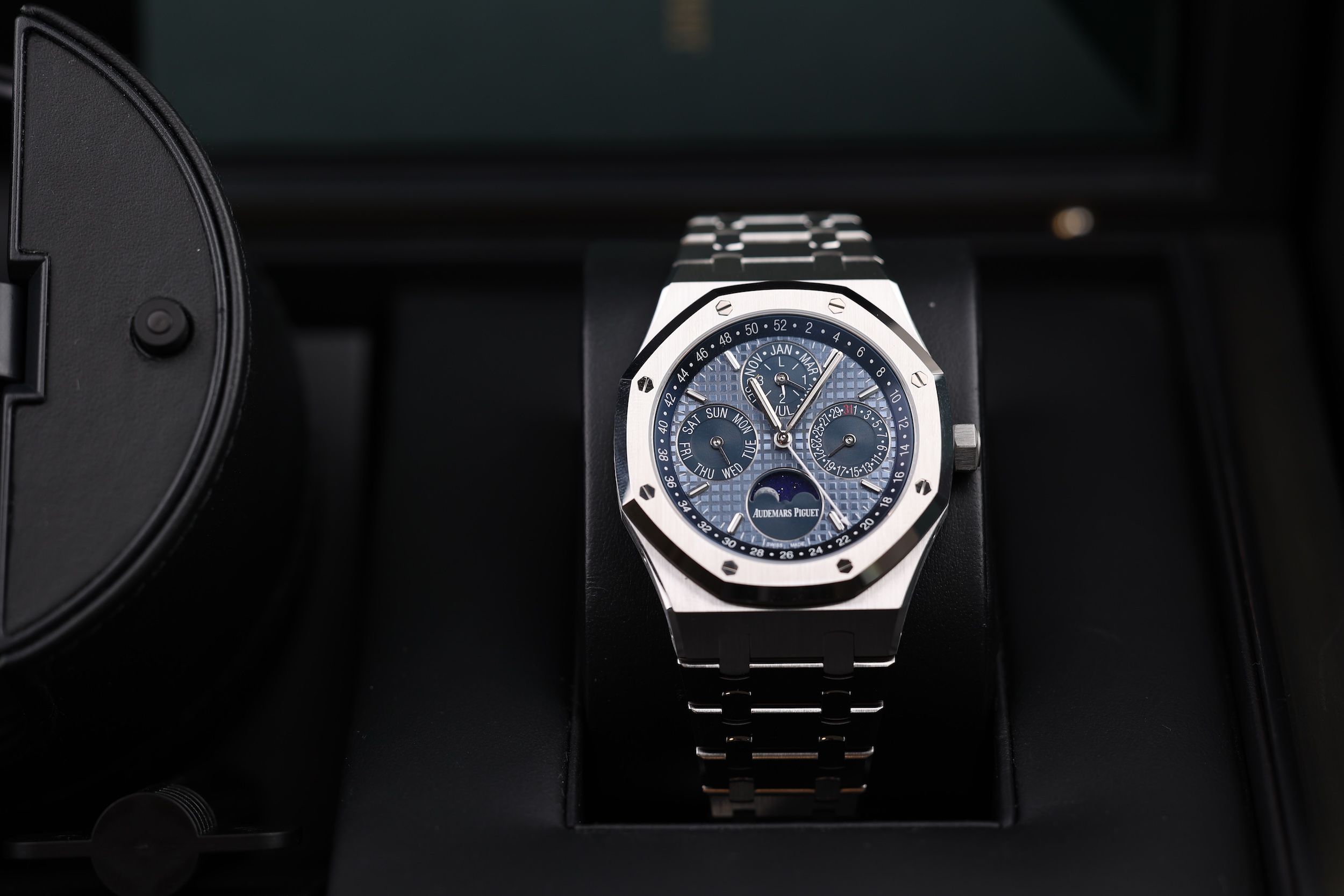 Audemars Piguet Royal Oak Perpetual Calendar Blau - 2022