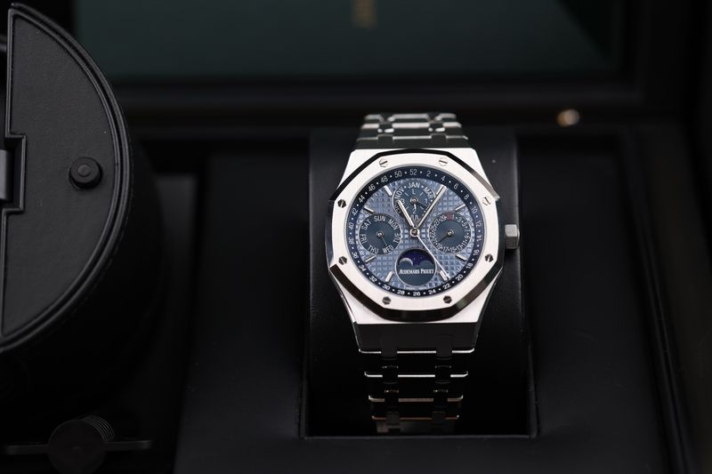 Audemars Piguet Royal Oak Perpetual Calendar Blau - 2022