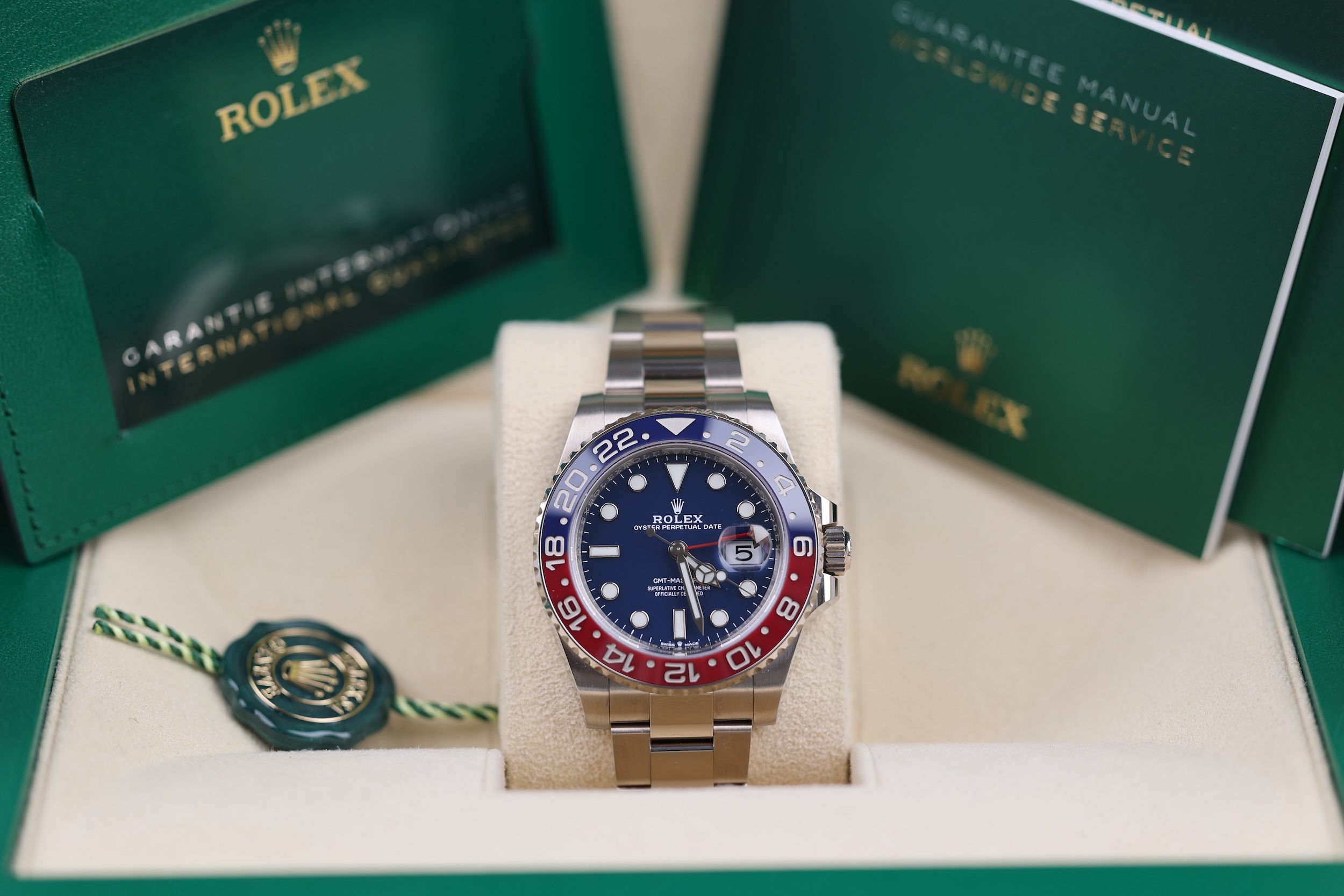 Rolex GMT-Master II Pepsi Weißgold - 2020