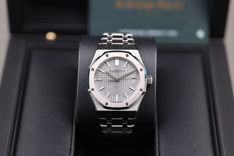 Audemars Piguet Royal Oak Grey 50-Jähriges Jubiläum 37mm - 2022