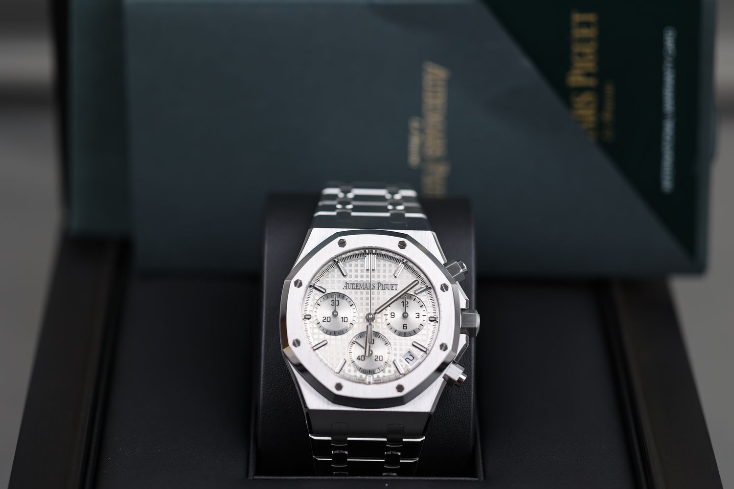 Audemars Piguet Royal Oak Chrono Weiß - 2024