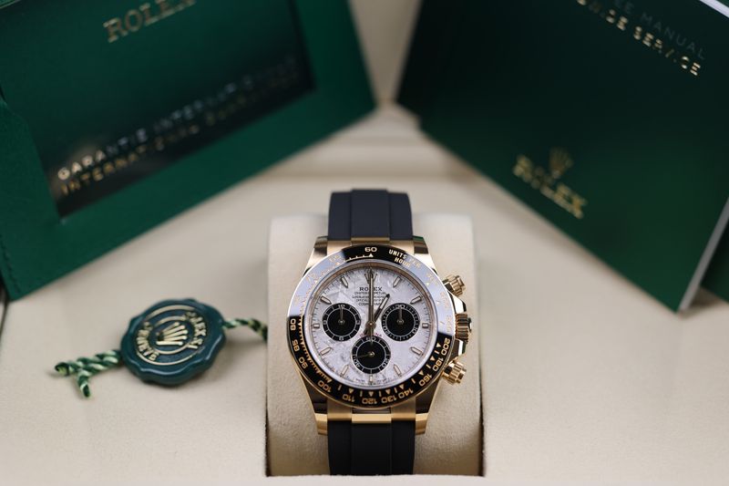 Rolex Daytona Oysterflex Gelbgold Meteorite - 2025