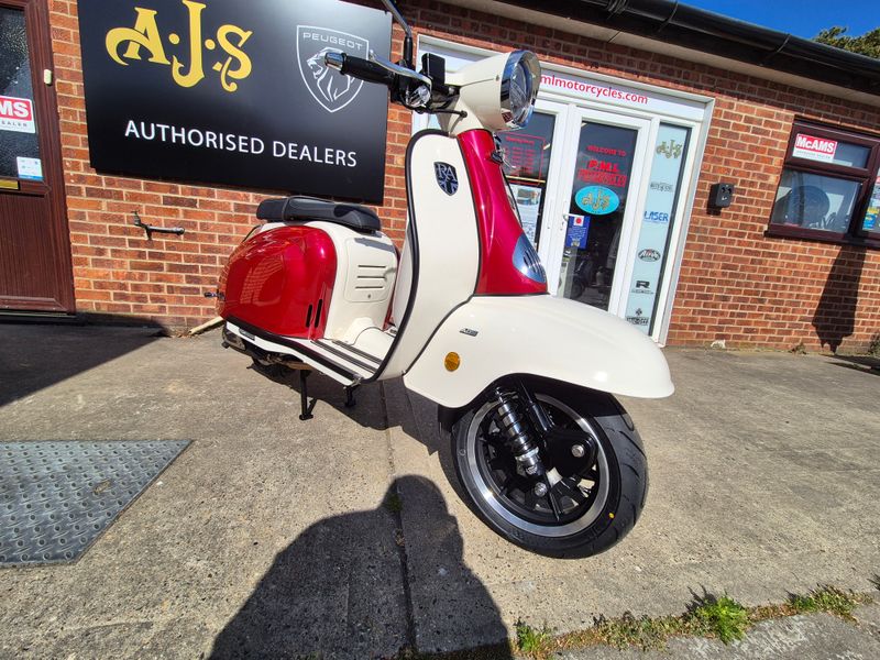 Royal Alloy TG125 LC Red/Ivory