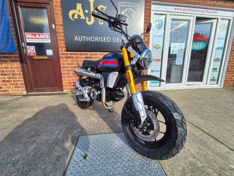 Bluroc X-Bongo 125 - Martini Black