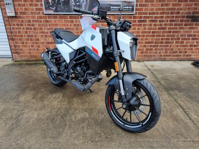 Peugeot PM-01 125 - White