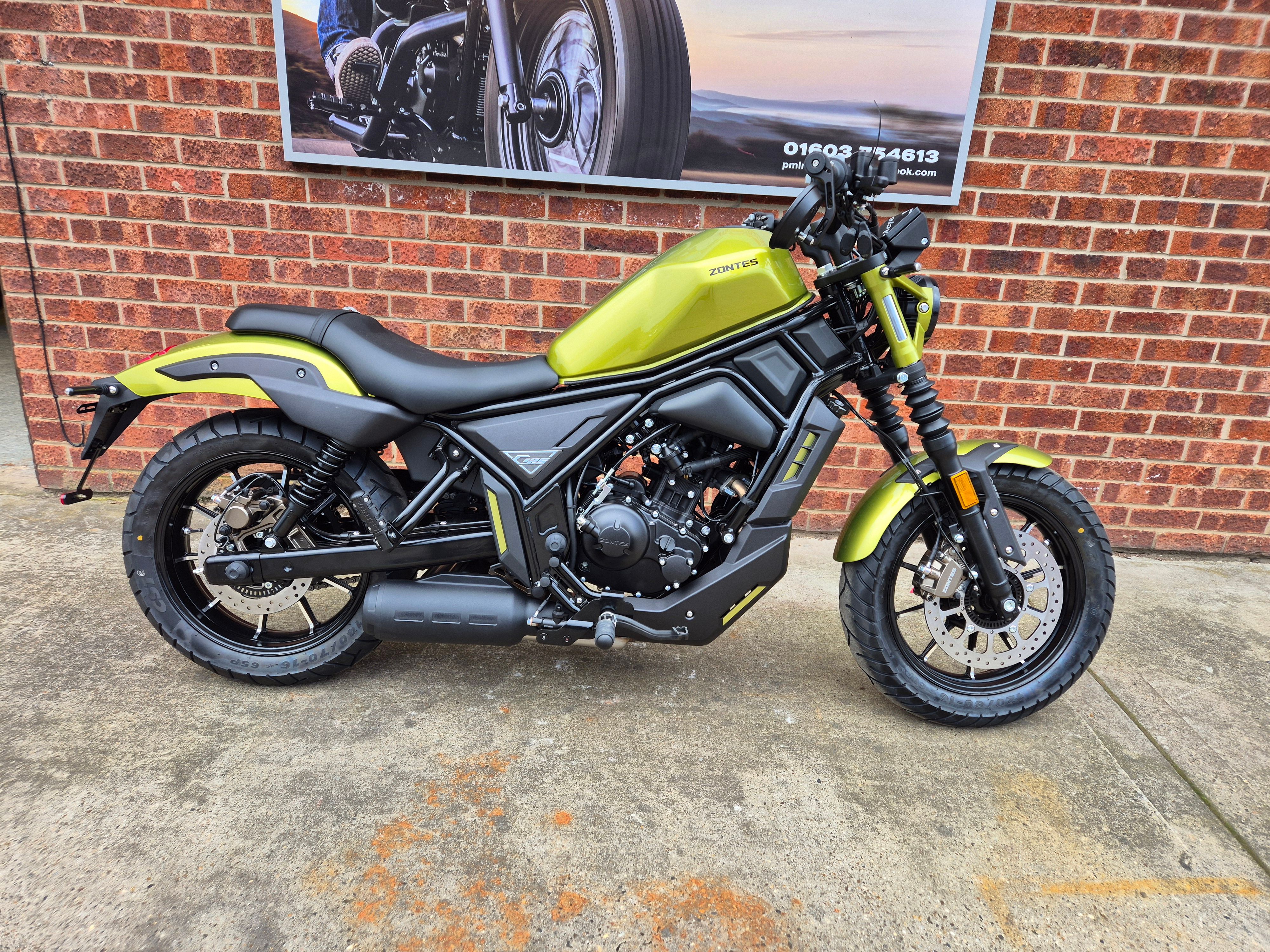 Zontes ZT125-C2 - Laser Yellow