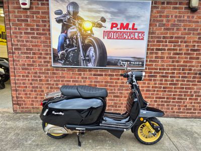 Royal Alloy GP350 SE - Black/Gold Royal Alloy GP350 SE - Black/Gold