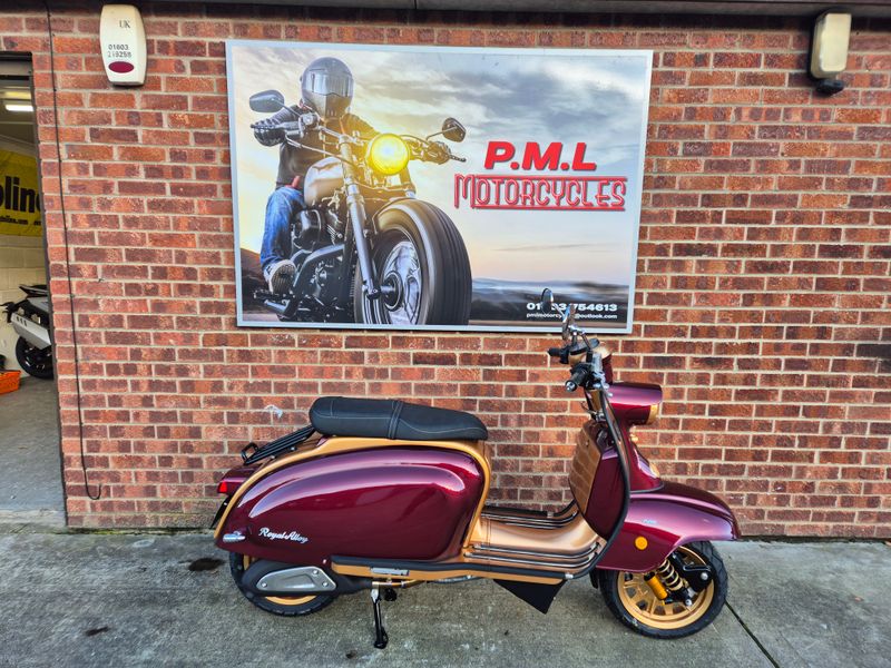 Royal Alloy JPS 350 - Burgundy/Gold