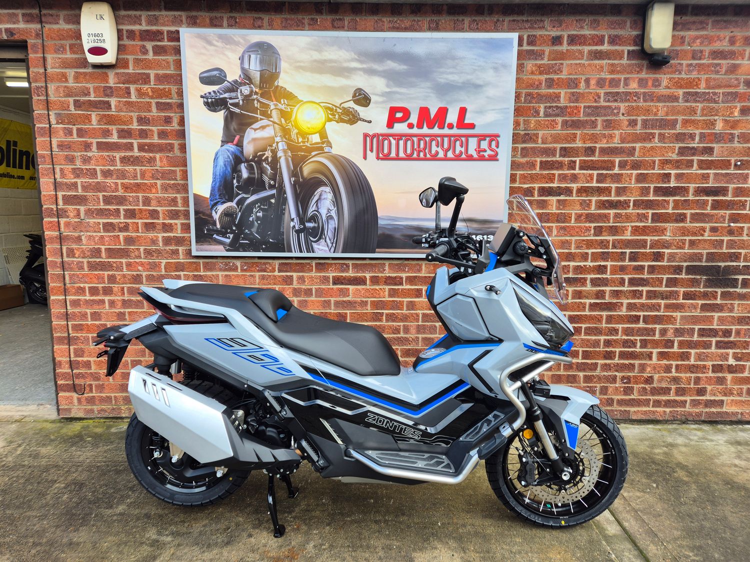 Zontes ZT368T-G - Grey £400 OFF WHILE STOCKS LAST