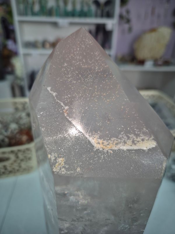 Lithium Quartz on Rotating Stand