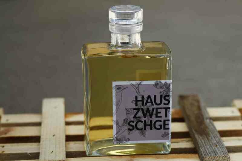 Hauszwetschge aus dem Eichenholzfass (Arno Issing)