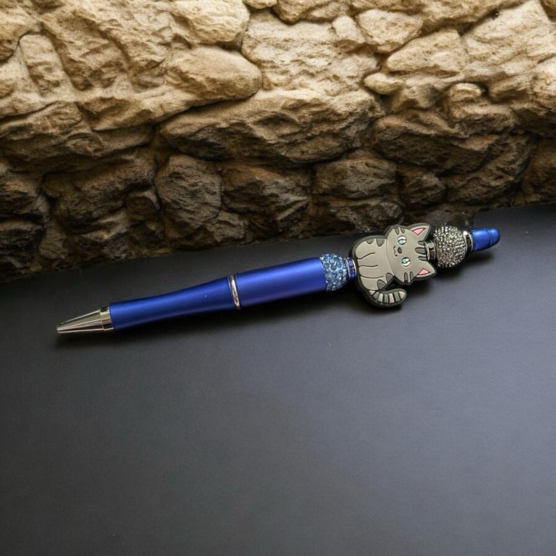 Grey kitty pen