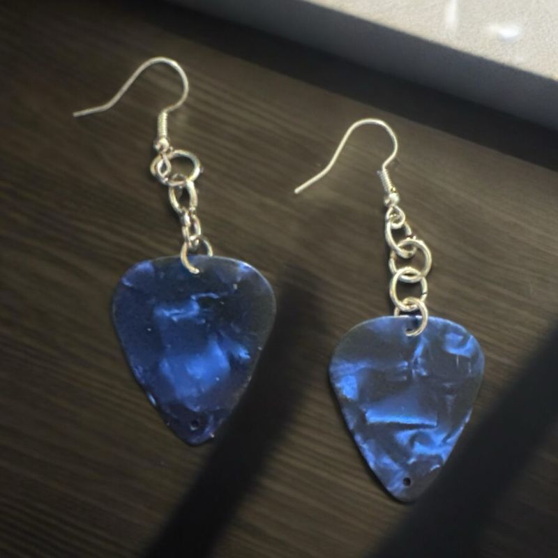 Blue guitar pick earring