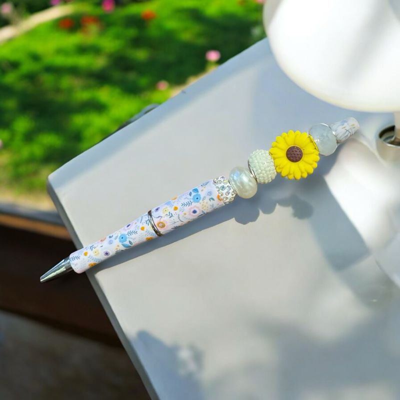 Sunflowers pen
