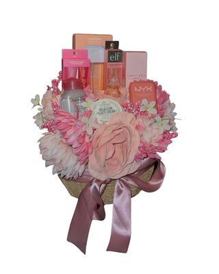 Valentine’s Day Gift Basket 💕