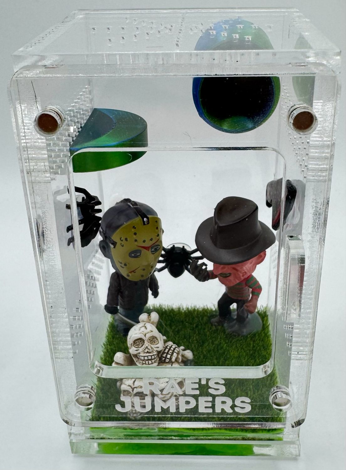 Freddy Vs. Jason Medium Arboreal Enclosure