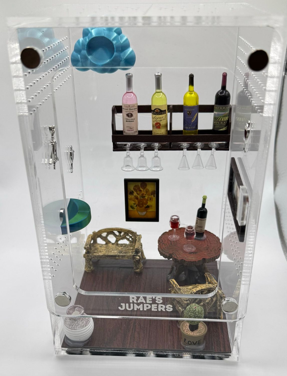It&#39;s Wine Time- XL Enclosure