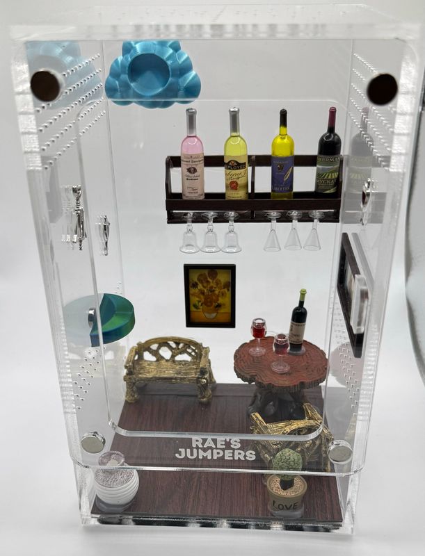 It&#39;s Wine Time- XL Enclosure