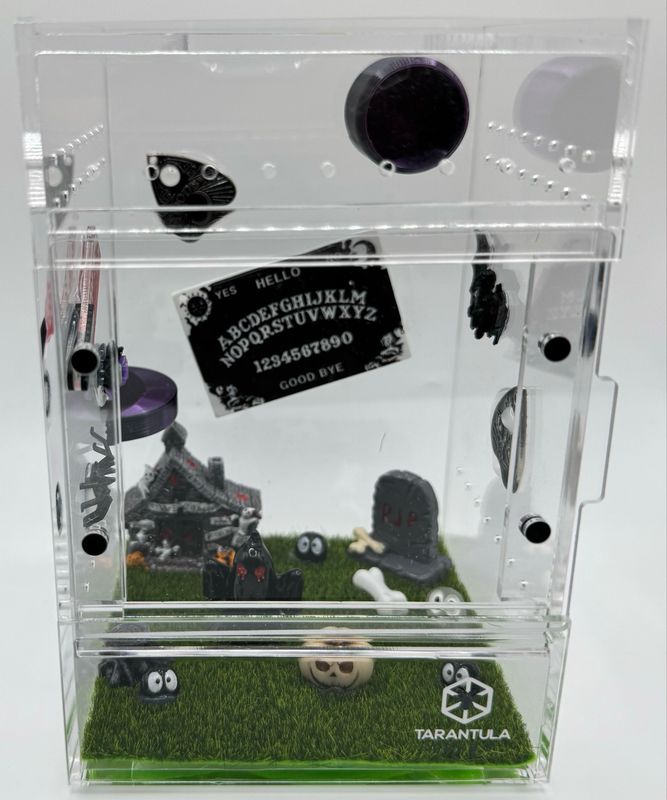 It&#39;s Ouija Time- Large TC Treehouse with Clear Back Enclosure