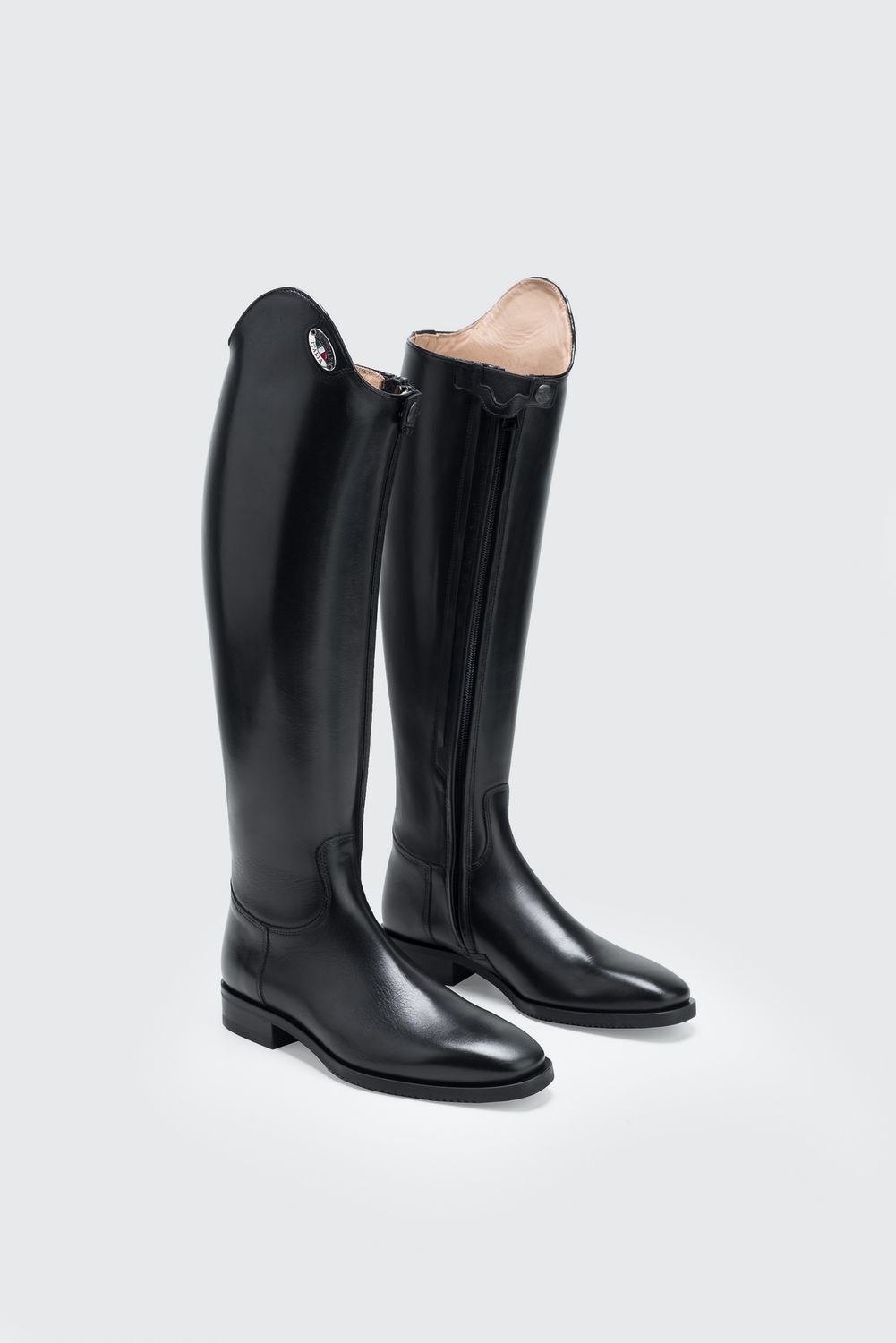 Roma Dressage Black