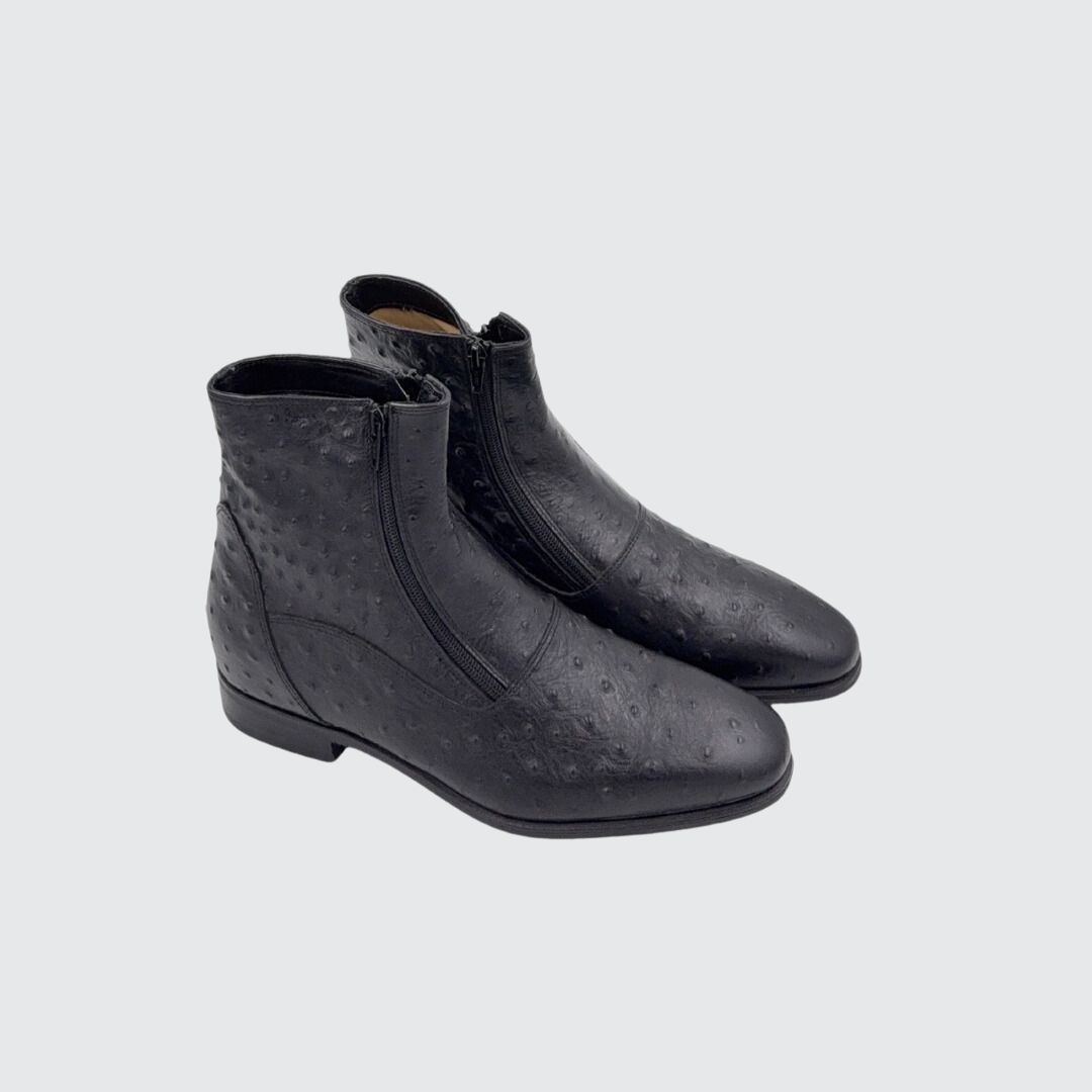 Custom ankle boot model 01 Ostrich black