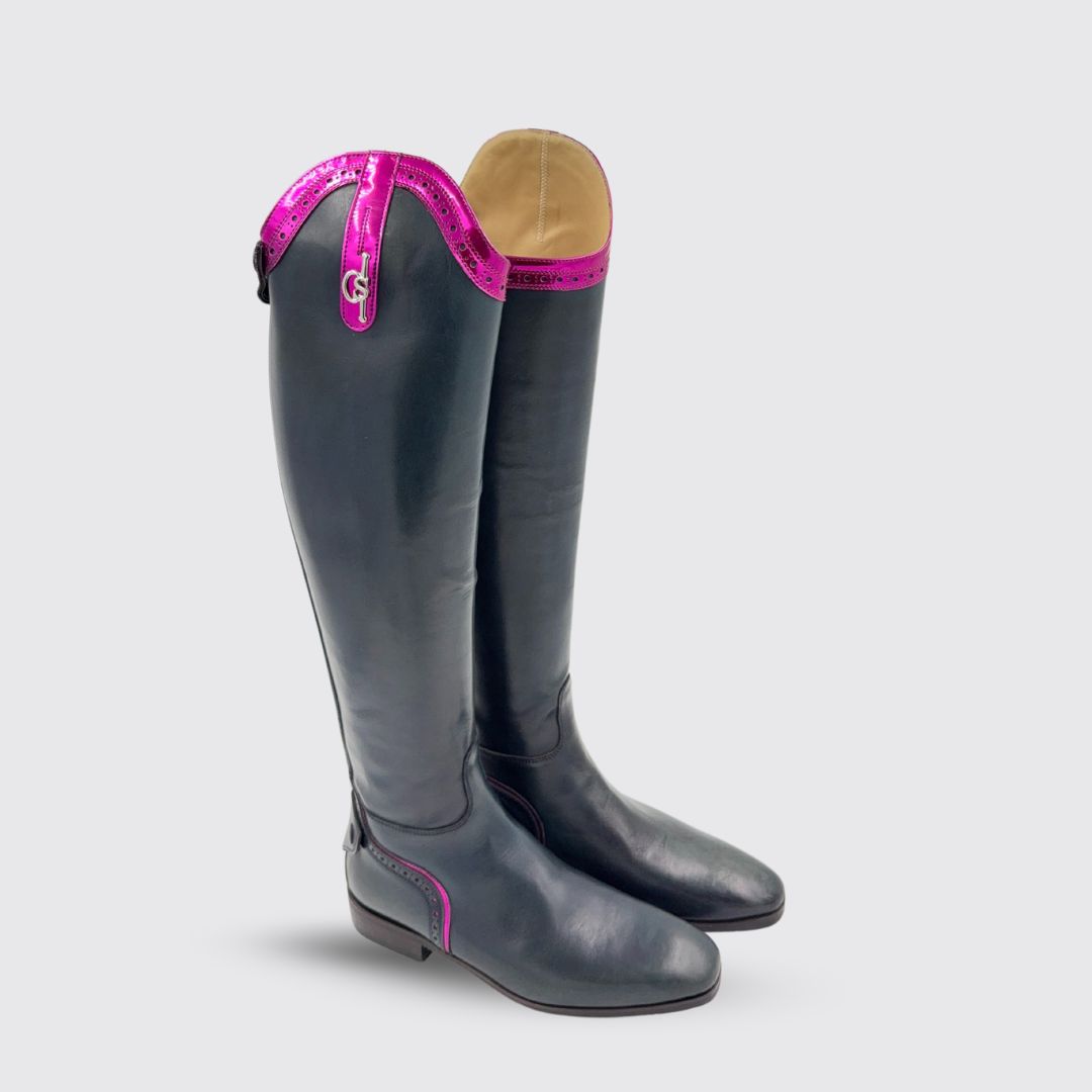 Ex-demo custom boots with pink top