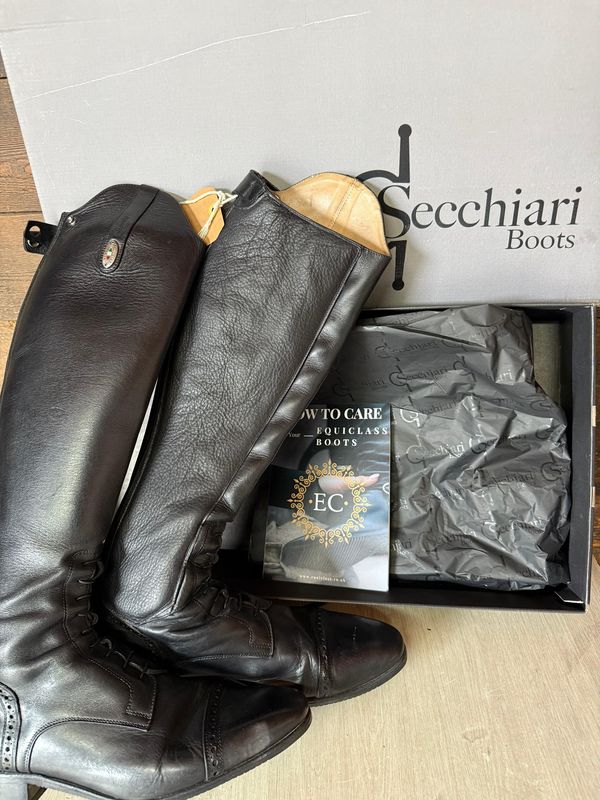 November Boot Revival – Free Postage Repairs