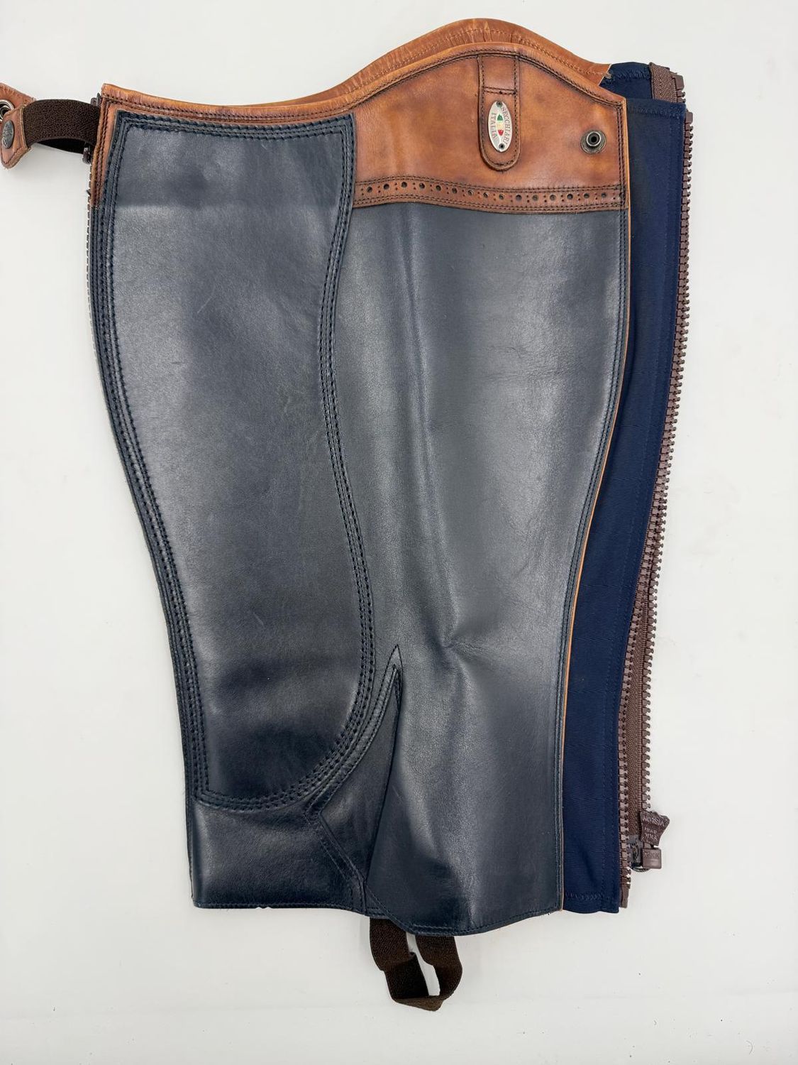 Ex-demo Bespoke Belgio Chaps black and tan - S+