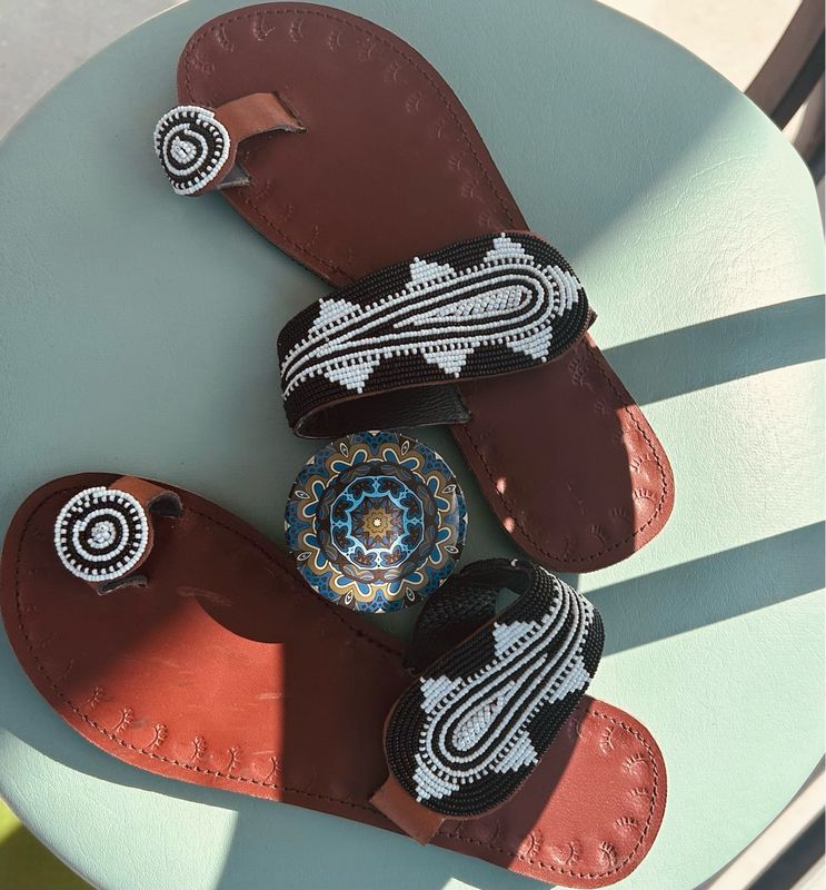 Black And White Dandelion Sandals